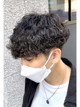 メンズフィール 東梅田店(MENS FEEL) 【強め】波巻きパーマ黒髪マッシュスタイル　MENSFEEL東梅田店