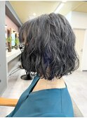 パーマ×インナーカラー［ブルー］