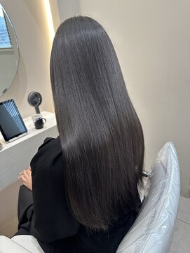 ジーナ 京都河原町(Zina) 美髪ストレート/インスタグラム【@sei_nishimura】