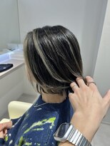 ニカ(NIKA) 地毛ハイライト(黒からのイメチェン)