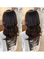 シー.(SHE.)&nbsp;チェリーブラウン×ミディアムスタイル