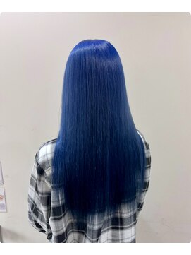 アン(Hair make un) ネイビーブルー