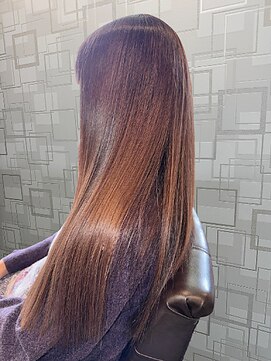 エース 朝霞店(Ace) 【ベージュブラウン】サラ艶/ロングヘアー/30代40代/髪質改善