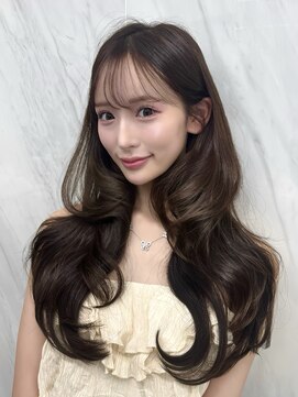 リュネル(Lunel) 柔らかレイヤー×フォワード巻きスタイル