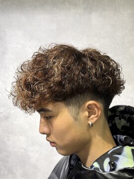 レイズ 名古屋(RAYS) 【外国人風スペインカール】【ブラウンパーマ】【ハイライト】T