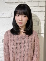 レーヴバイキートス(REVE by kiitos)&nbsp;暗髪でも動くミディアムレイヤー