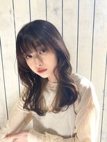 サンプラス(san+)&nbsp;【マユコ】小顔くびれヘアレイヤーカットアッシュブラウン