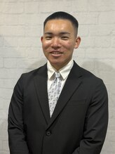 グレイスフル バーバープラチナム 六本木店(Graceful Barber platinum) 新崎 彩翔