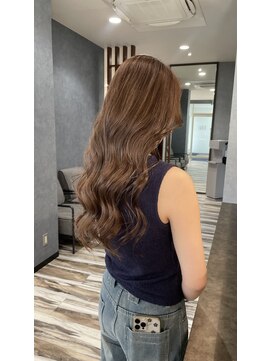 ヘアメイク アース 秋田仁井田店(HAIR & MAKE EARTH) やわらかベージュ