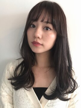 ヴェイン(VEIN) イルミナ グレージュ レイヤー 小顔 斜めバンクくびれミディ