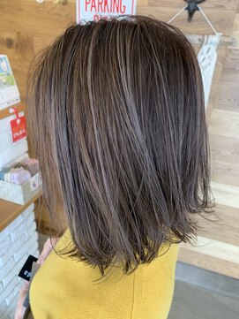 レナンダ (Reanda) ベージュハイライト