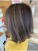 ベージュハイライト