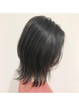 オットー バース(Otto BIRTH) ボブウルフ極細ハイライト