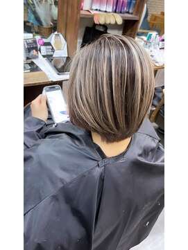 ラフ(LAFF) #黒髪#ボブルフ#ネビージュ#小顔#ワンレン