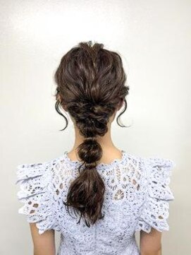 オアシス ガーデン 新宿店(Oasis GaRDEN) 玉ねぎヘアアレンジ