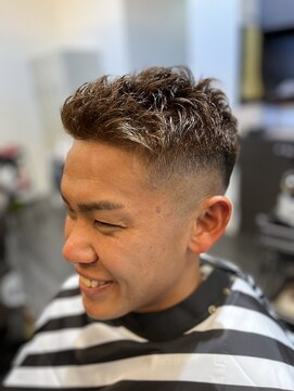 チュラバーバー 富田林店(CHURA BARBER) フェード