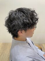 ヤコブ ヘアー(Jacob hair) 波巻きパーマ