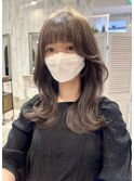 レイヤーカット／グレーベージュ/20代、30代、40代