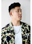 メンズカット　ニュアンスパーマ　ツーブロック　バーバー　眉毛