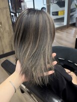 ヴィフ 大船(VIF)&nbsp;レイヤーカットくびれヘアカットハイライトカラーケアブリーチ