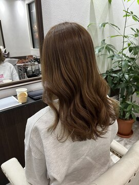 ベルヘアーデザイン 堺東(Belle hair Design) イルミナカラー/ベージュ