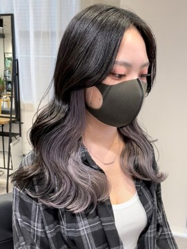 ツキ 横浜店(tuki) インナーカラーイヤリングカラーハイライトローライトブリーチ