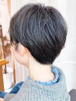 タイズ(ties) 20代30代40代小顔ハンサムショートアッシュグレージュ