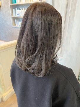 キャアリー(Caary) 福山人気ブリーチなし透明感グレージュワンカール巻き髪10代20代