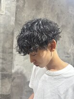カーニー 上野(kearny) 波巻きパーマスパイラルパーマツイストスパイラルパーマ
