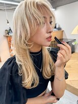 コハク(COHAKU)&nbsp;マッシュウルフ×ブロンドカラー