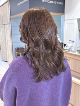 プラグ バイ ネオリーブ(plug by neolive) 似合わせカット×髪質改善[髪質改善/縮毛矯正/韓国]T