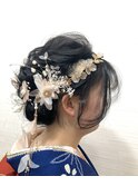 ミディアムボブ/編み込み/縄編み/シニヨン/小花/カチューシャ