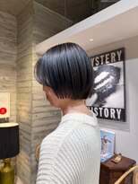 ヲタク(wotaku.) シークレットハイライトショートボブブルーシルバー透明感カラー