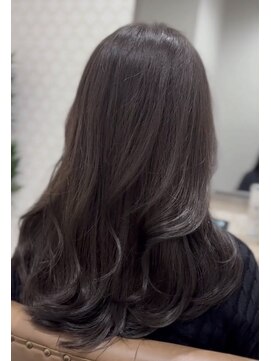 ニッキ(Nikki) グレージュ