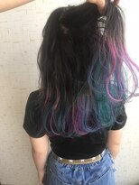 グラムアッシュ(GLAM ASH) 毛先を遊ばせたミックスカラー