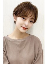 頑固な癖にはショート×柔らか縮毛矯正が大人気!輪郭に合わせた絶妙なバランスを作ります。