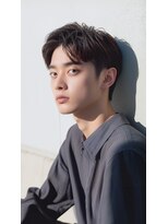 ソア バイ リコヘアーうるま(SOAR by lico hair Uruma) #センターパート#刈り上げ#メンズカット#メンズ#カルマパーマ