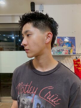 ライズ ヘア ブランド スウェル(RISE HAIR BRAND SWELL) メンズカット/メンズ白髪染め/メンズカラー/アッシュ/カラー