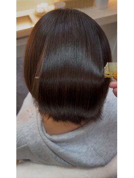 アリアツイン バイ エクラート 池袋西口店(ARiA TWiN by ECLART) 【ハリツヤ縮毛矯正】髪質改善