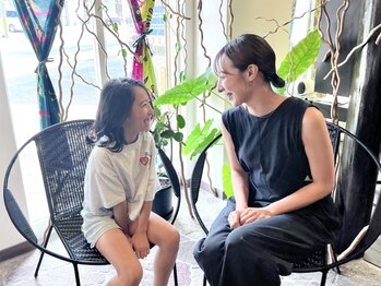 ロホ(ROHO)の写真/駐車場完備！お子様連れでも気兼ねなく通えます♪ママにも優しいサロンで、お子様と一緒にキレイになれる☆