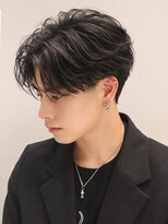 オーシャントーキョー 仙台(OCEAN TOKYO)&nbsp;黒髪フェザーショート毛流れツーブロックメンズパーマ