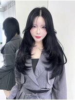 ジーナ 名駅(XENA.)&nbsp;【TAKAHIRO】　レイヤーカット/韓国ヘア/ブラック