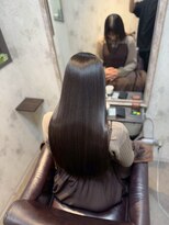 シシ 新宿(She 2.)&nbsp;ニュアンスカラー/ツヤ髪スタイル/ショコラベージュ/髪質改善