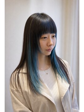 クロ ヘアー(CURRO HAIR) 前髪・お顔周りインナーカラー、ブルー