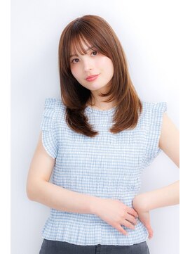 クロエ 博多(Cloe) ナチュラルハイレイヤースタイル