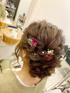 シム テンジン(hair & beaty SIM tenjin) お呼ばれヘアセット♪