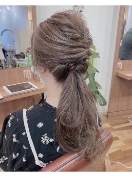 ルシードスタイルビーシャイン(LUCIDO STYLE B SHINE) 豊橋ビーシャイン★極細ハイライト×ミルクティベージュ