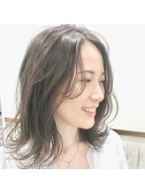 アドゥーノ(adn) 王道◎ミディアムレイヤー