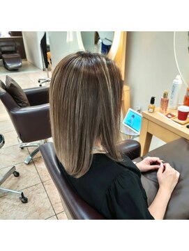 松本平太郎美容室 銀座パートフォー(PART4) ハイライト強めの夏スタイル @20代 30代 40代