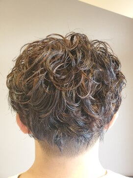 グロウ ツクバ(GLOW TSKUBA) メンズパーマ